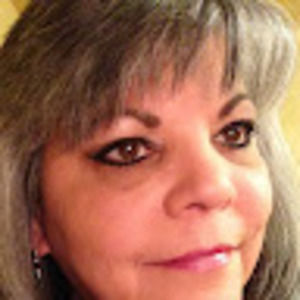 Meet your Posher, Delma d